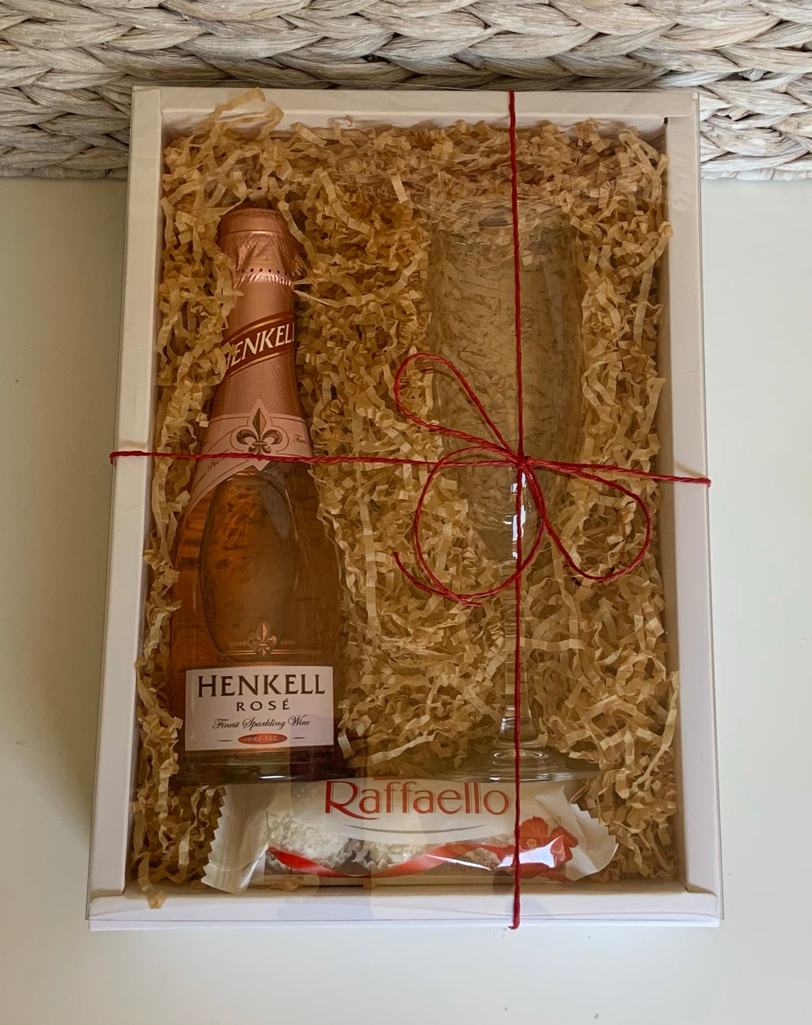 Sparkling Rose Gift Set